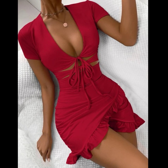 BNWT SHEIN Burgundy Tied Cutout Front Ruffle Trim Wrap Hem Mini Dress - Picture 6 of 8